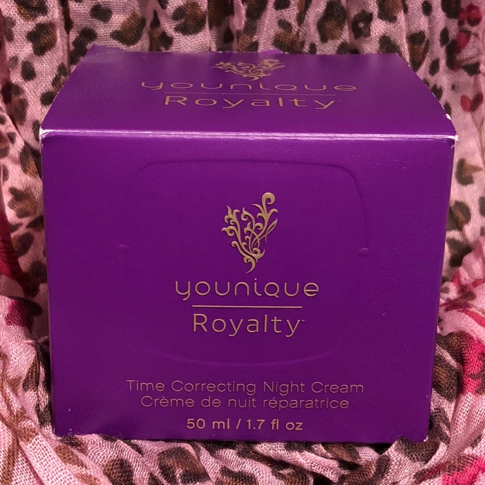 Younique Royalty Time Correcting Night Cream